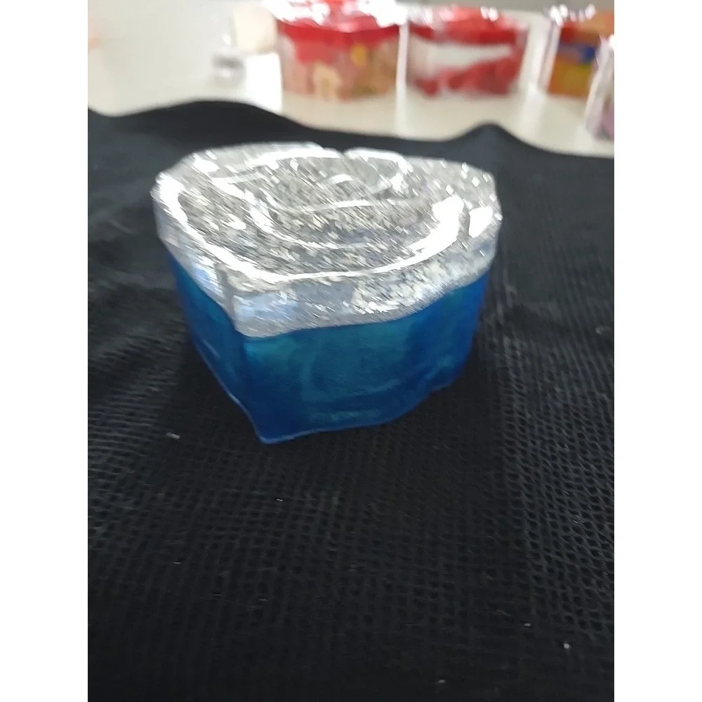 Handmade Resin‎ Heart Shaped Box Valentines Gift Decoration  700